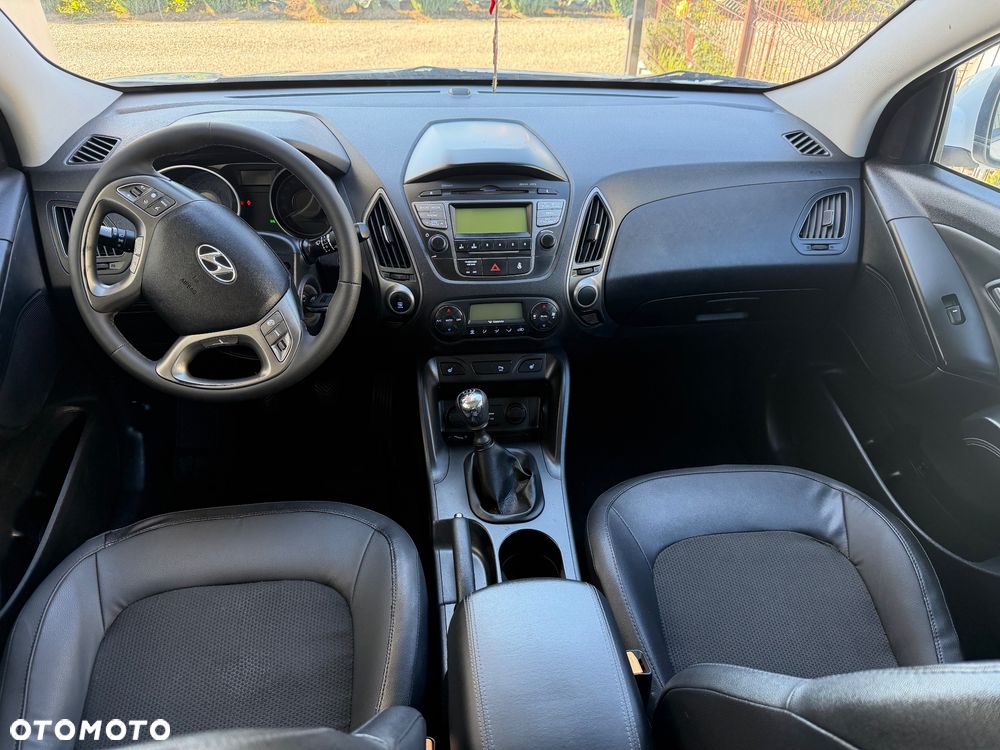 Hyundai ix35 - 12