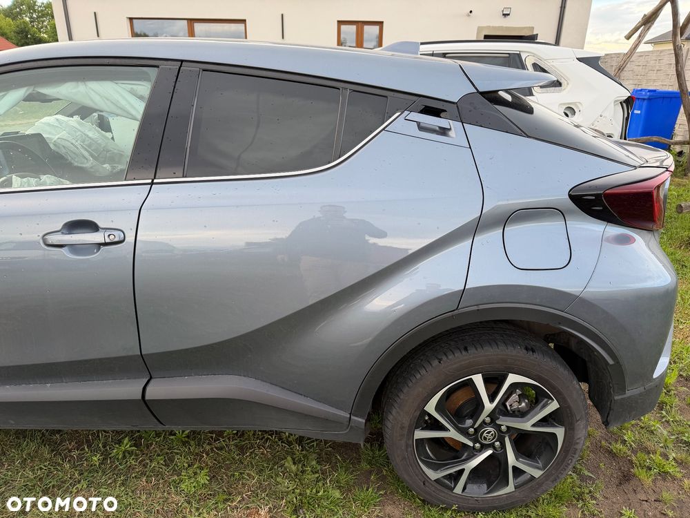 Toyota C-HR - 2