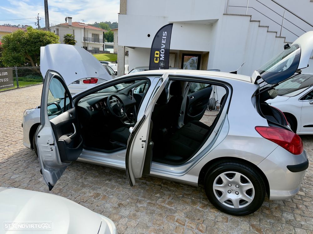 Peugeot 308 1.6 HDi Executive - 34