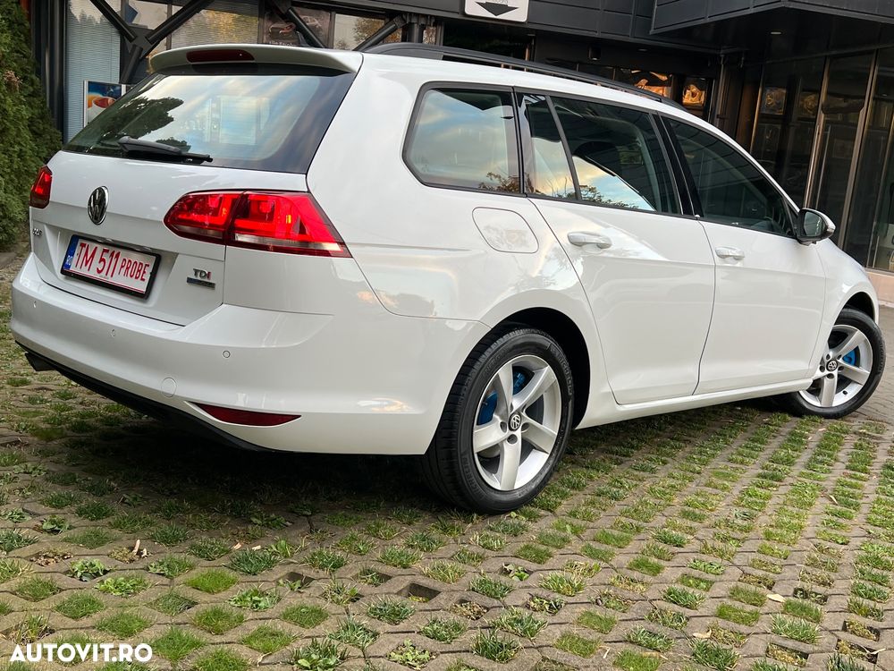Volkswagen Golf - 14