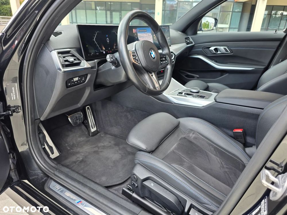 BMW Seria 3 320d xDrive mHEV M Sport - 31