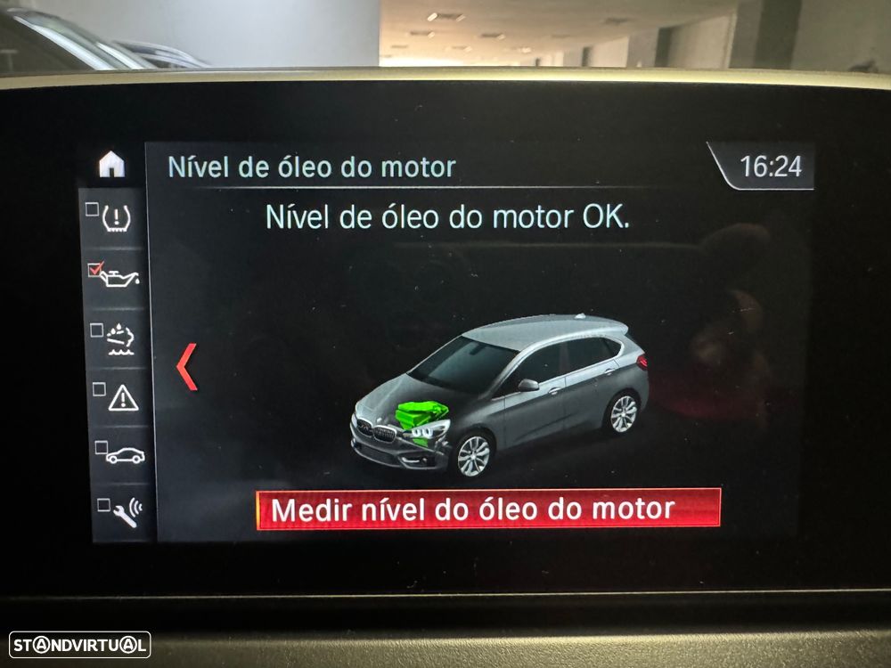BMW 216 Active Tourer d Line Sport - 24