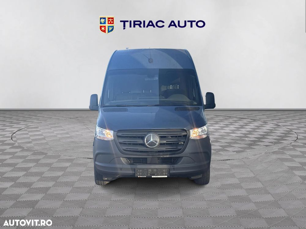 Mercedes-Benz Sprinter - 8