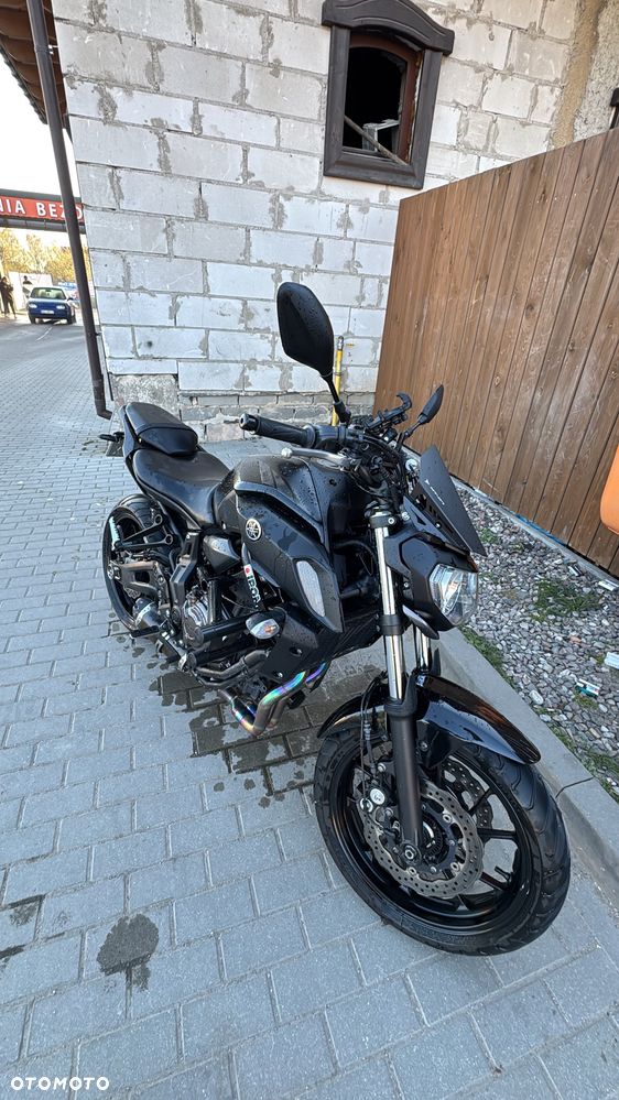 Yamaha MT - 6