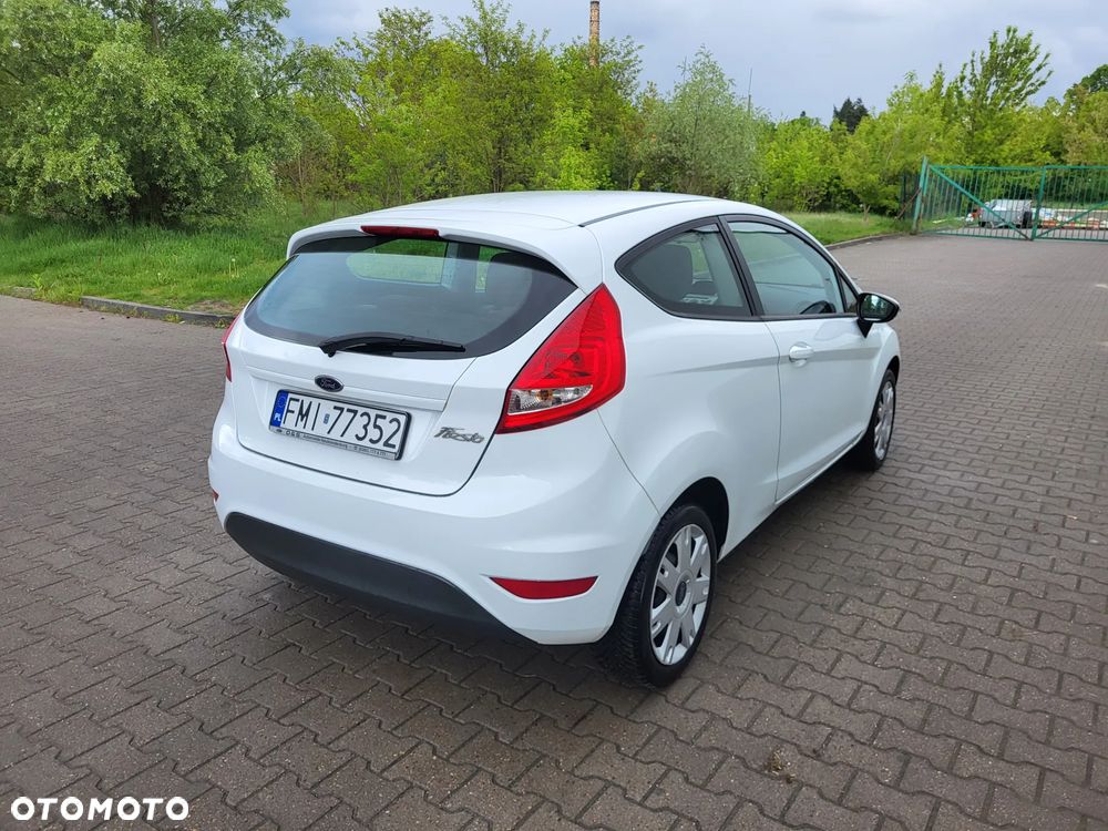 Ford Fiesta - 6