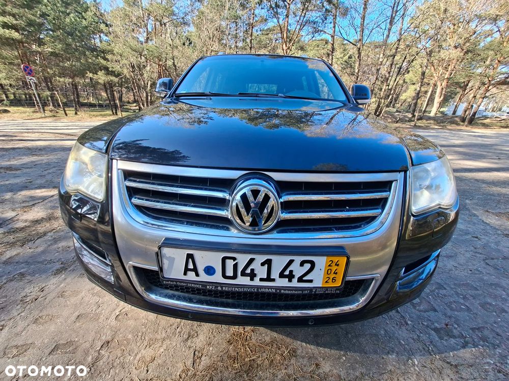 Volkswagen Touareg - 2