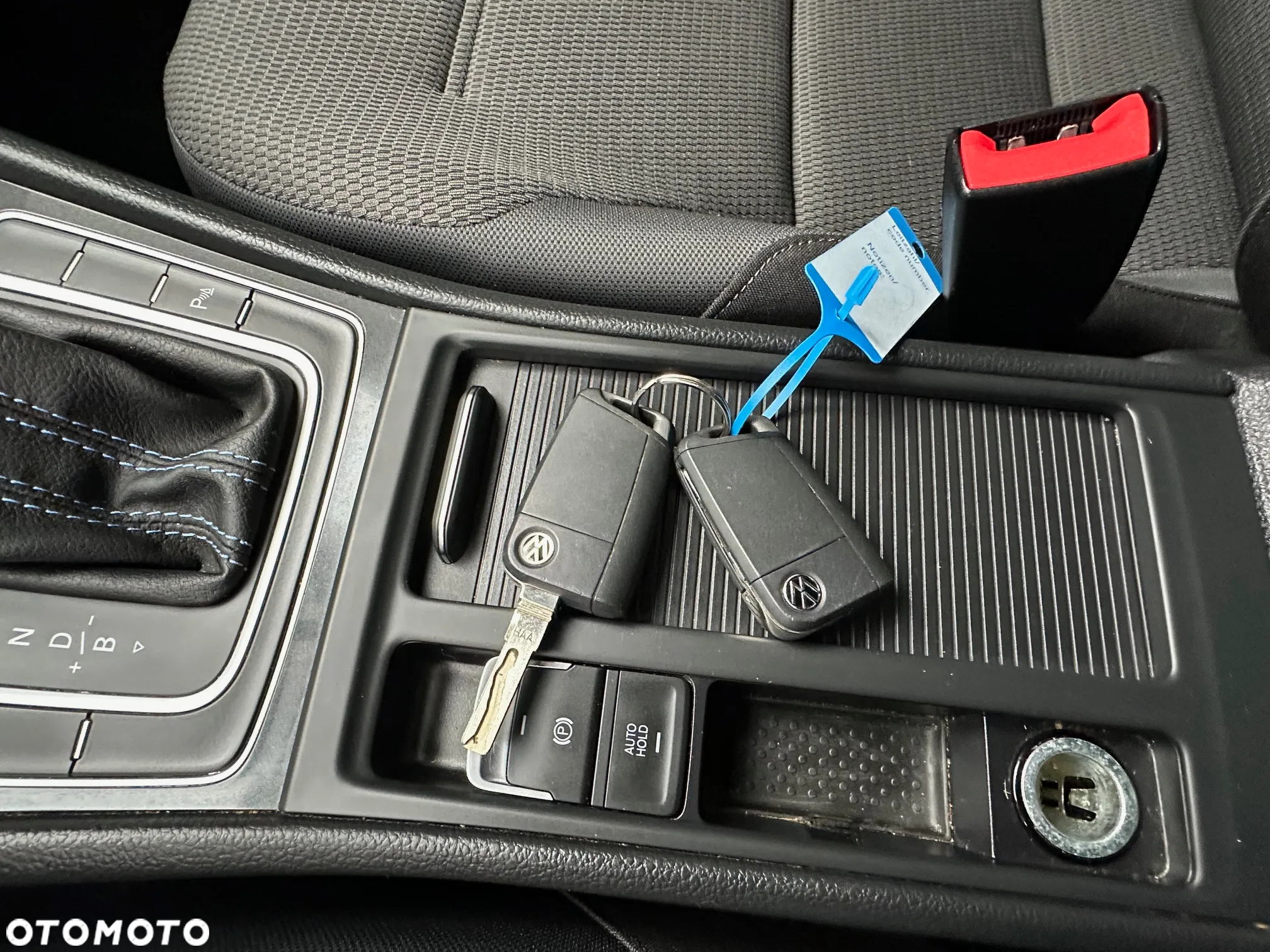 Volkswagen Golf e-Golf - 36