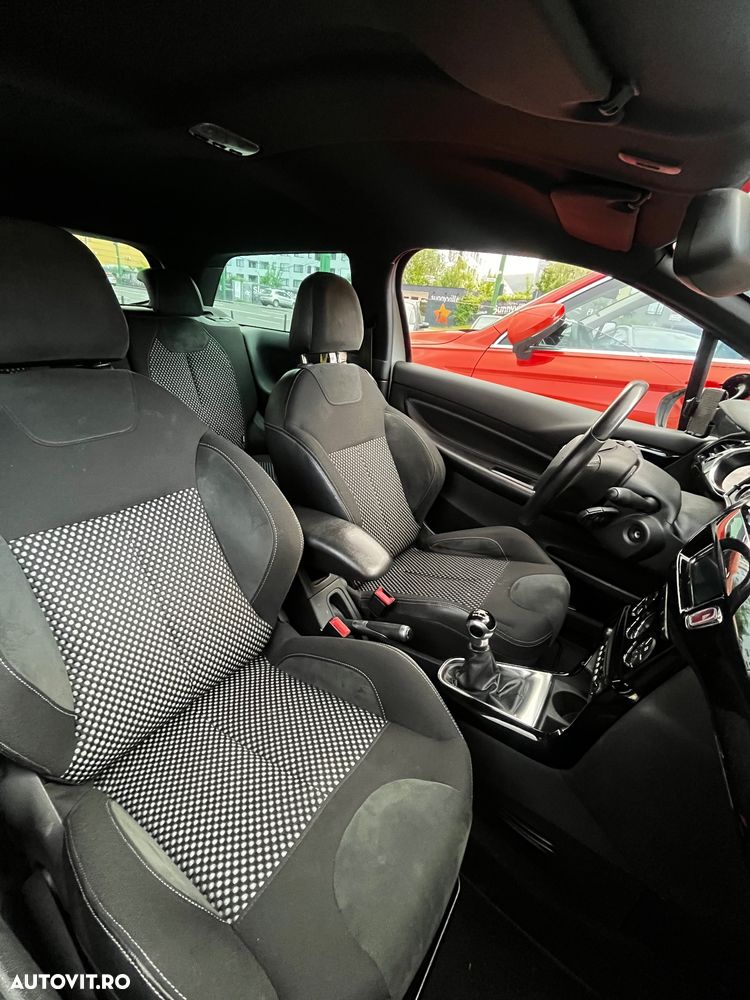 Citroën DS3 VTi 120 SoChic - 9