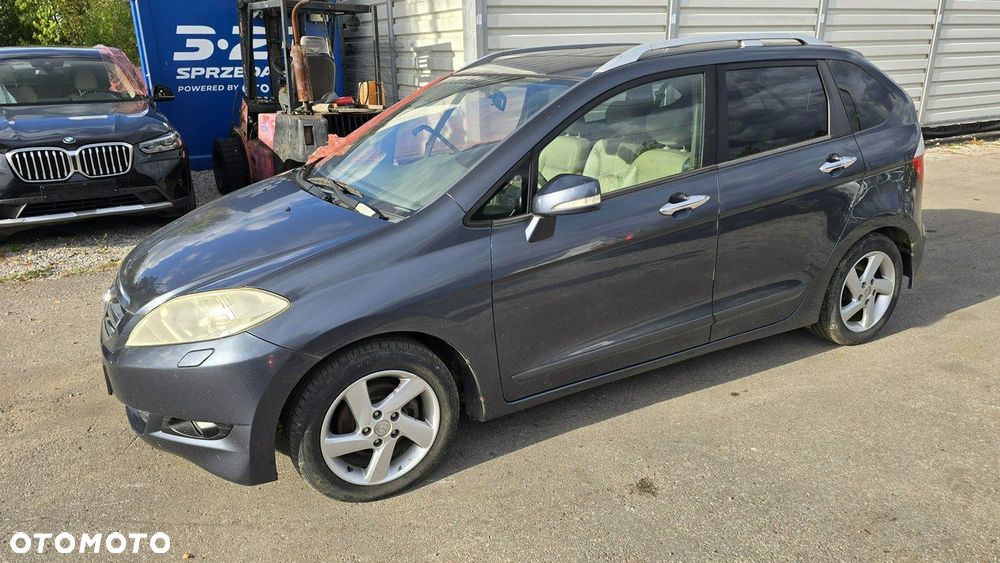Honda FR-V - 5