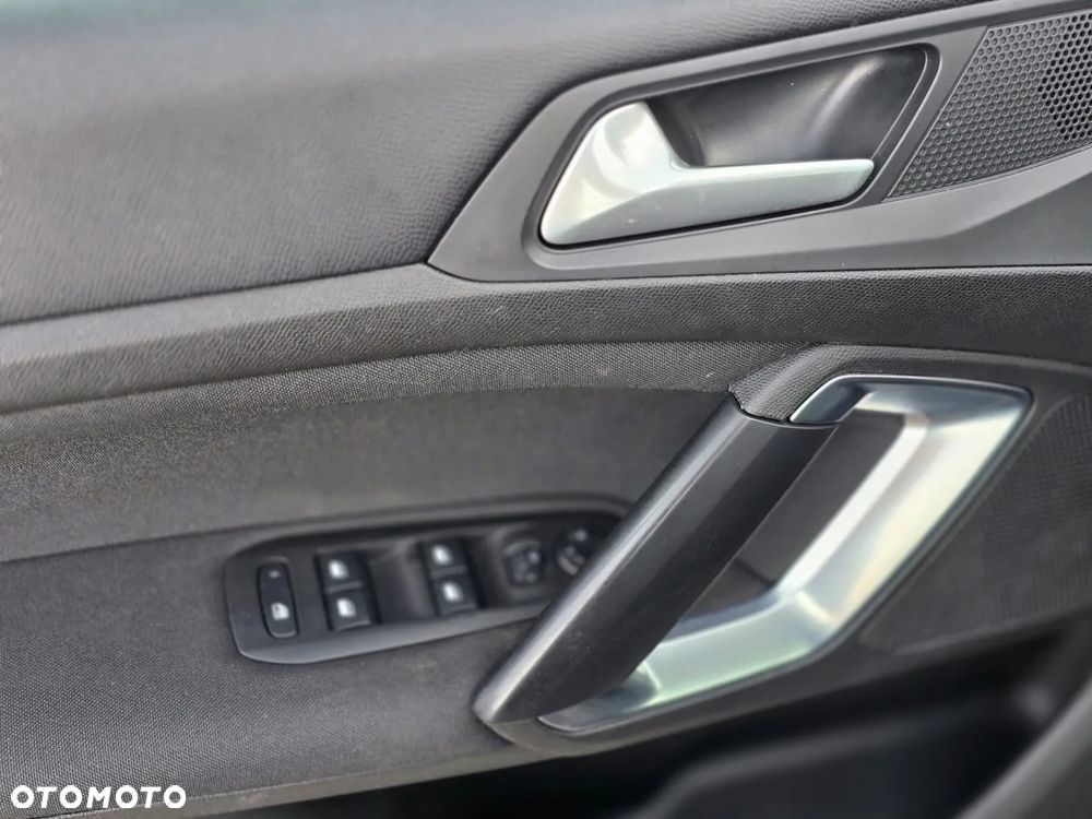 Peugeot 308 PureTech 110 Stop & Start Allure - 21