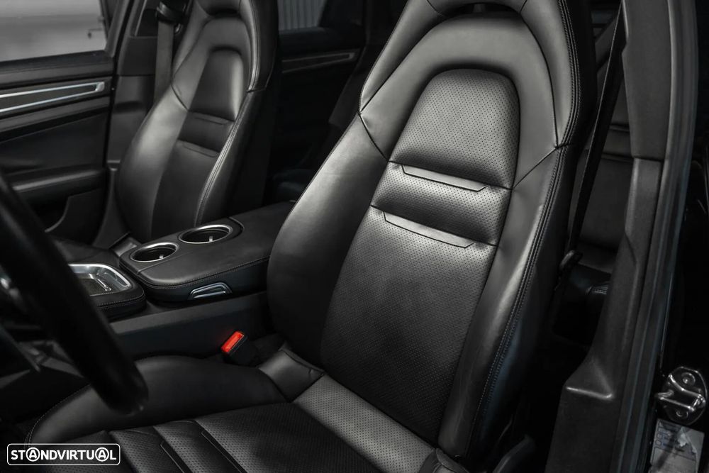 Porsche Panamera S PDK - 22