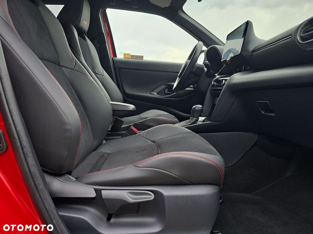 Toyota Yaris Cross Hybrid 1.5 GR Sport - 14