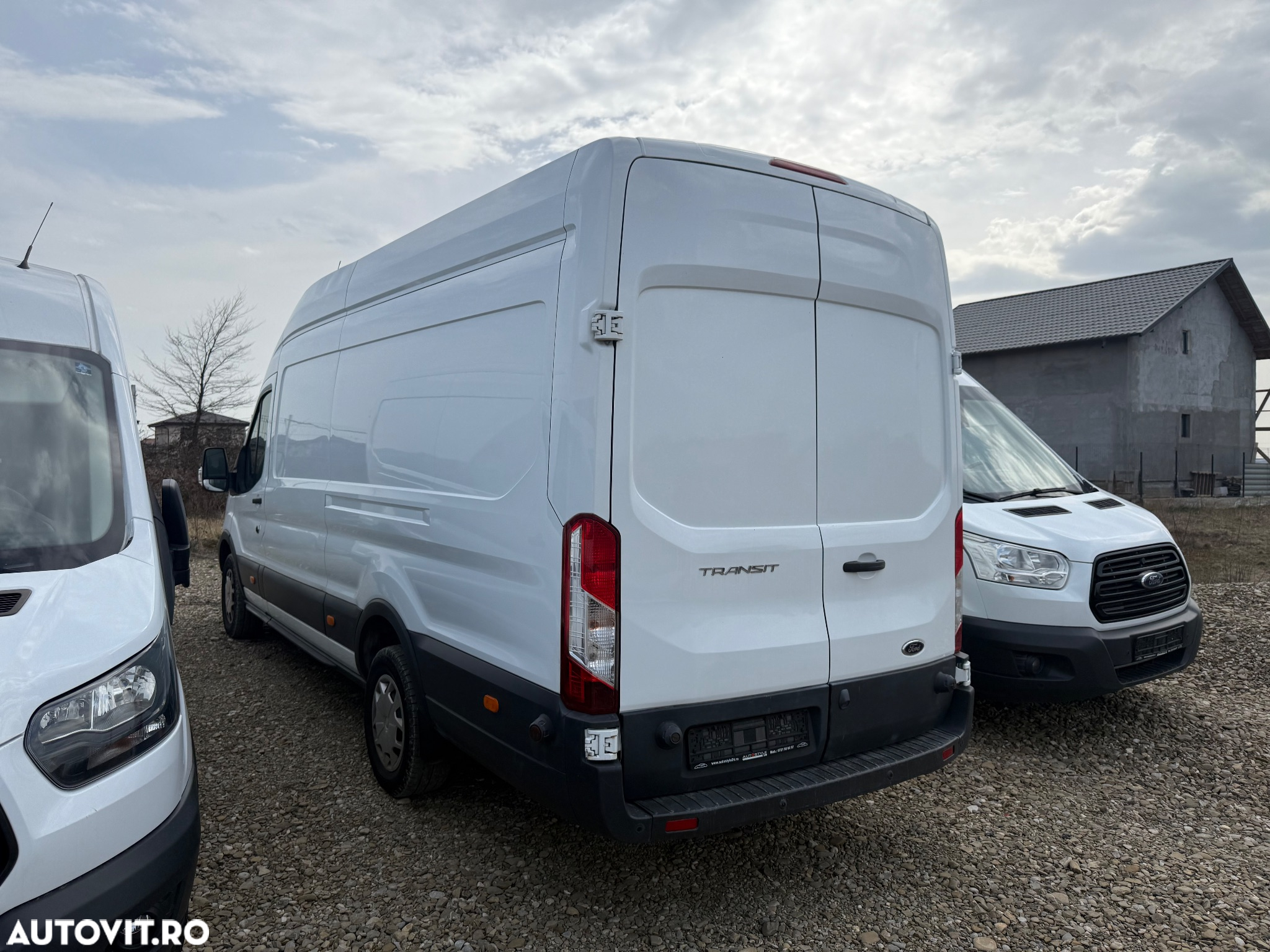 Ford Transit L4H3 Model 2.0 TDCI XXL - 4