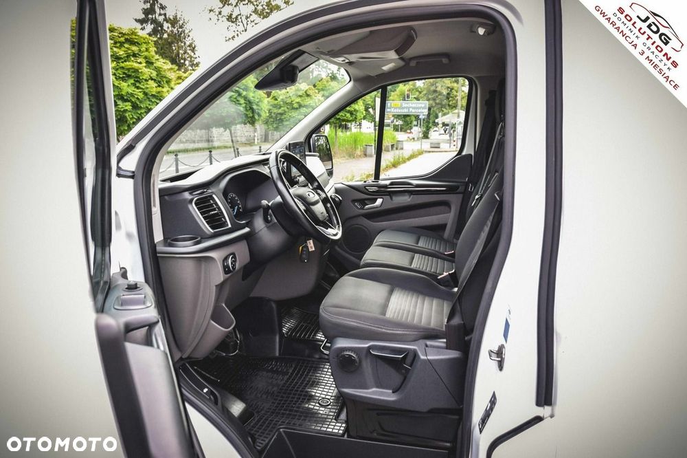 Ford Transit Custom - 13
