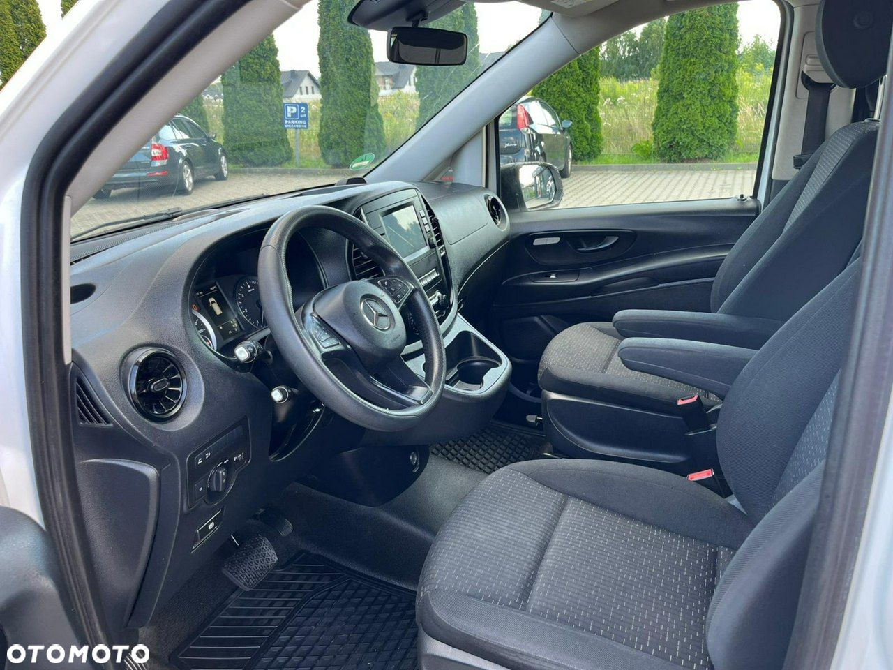 Mercedes-Benz Vito - 12
