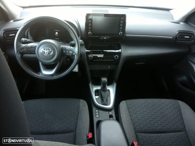 Toyota Yaris Cross 1.5 HDF Comfort Plus - 14