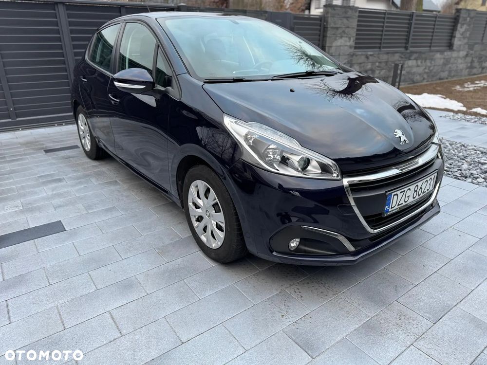 Peugeot 208 1.2 PureTech Allure S&S - 6