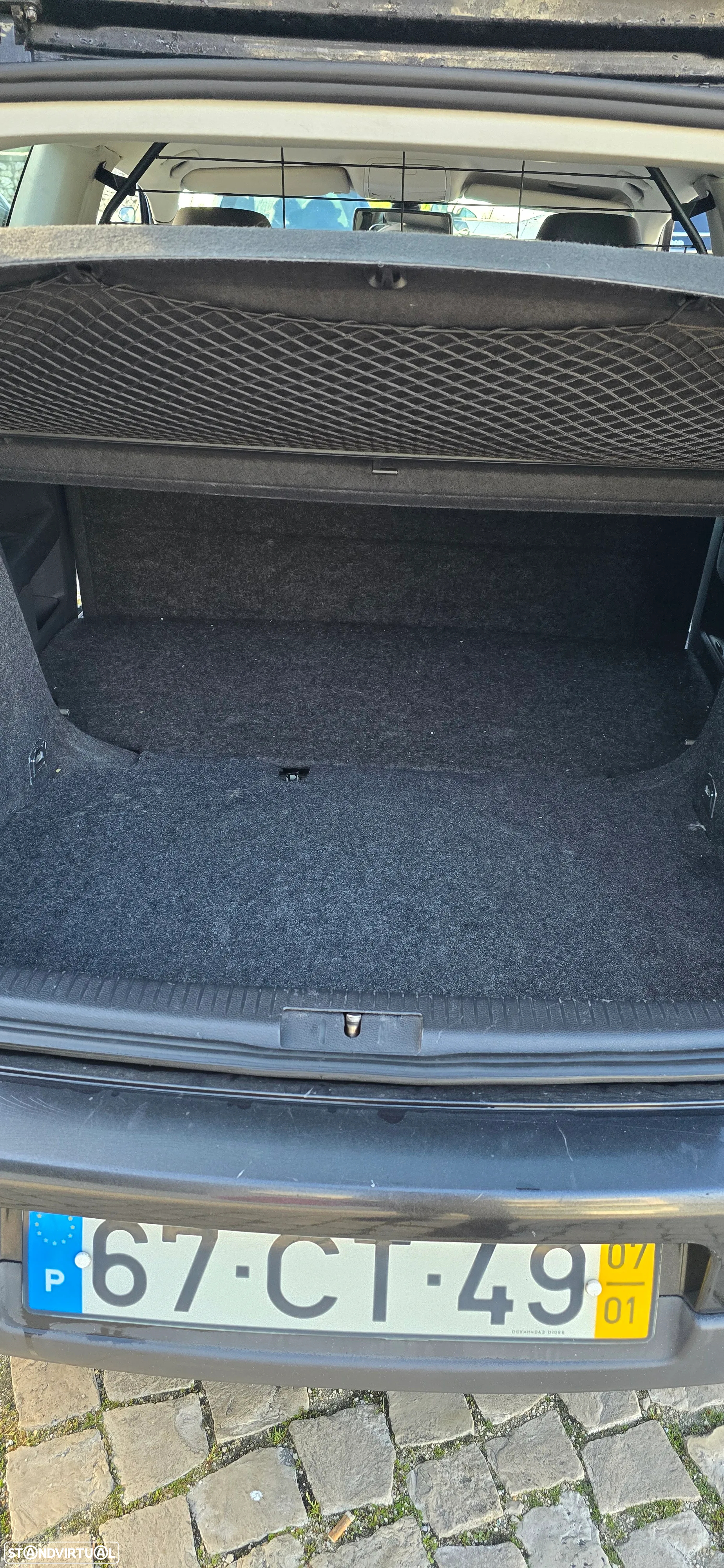 VW Golf V - 9