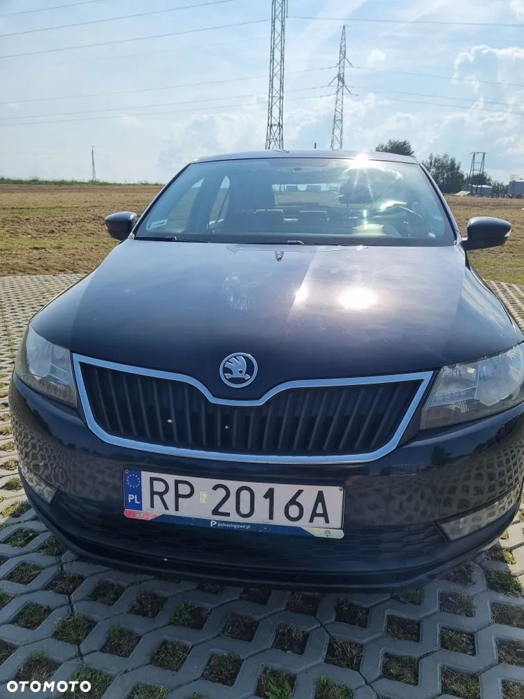 Skoda RAPID 1.6 TDI DPF Ambition - 6
