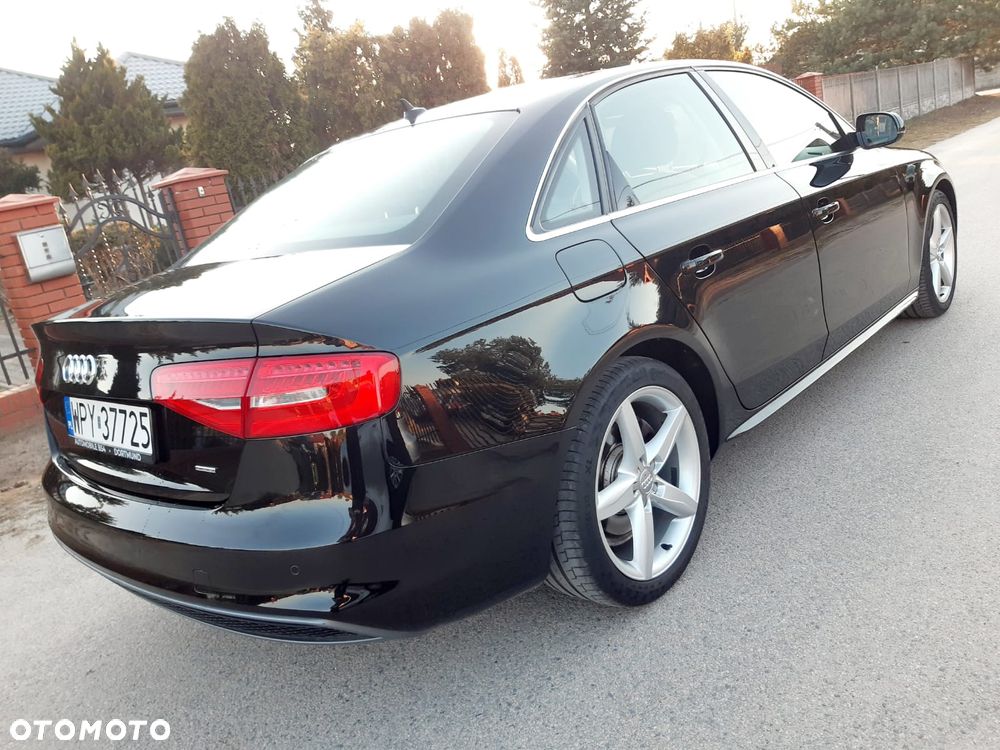 Audi A4 Limousine - 5