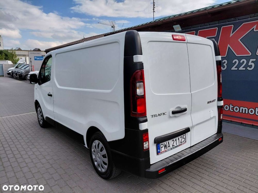 Renault TRAFIC - 6