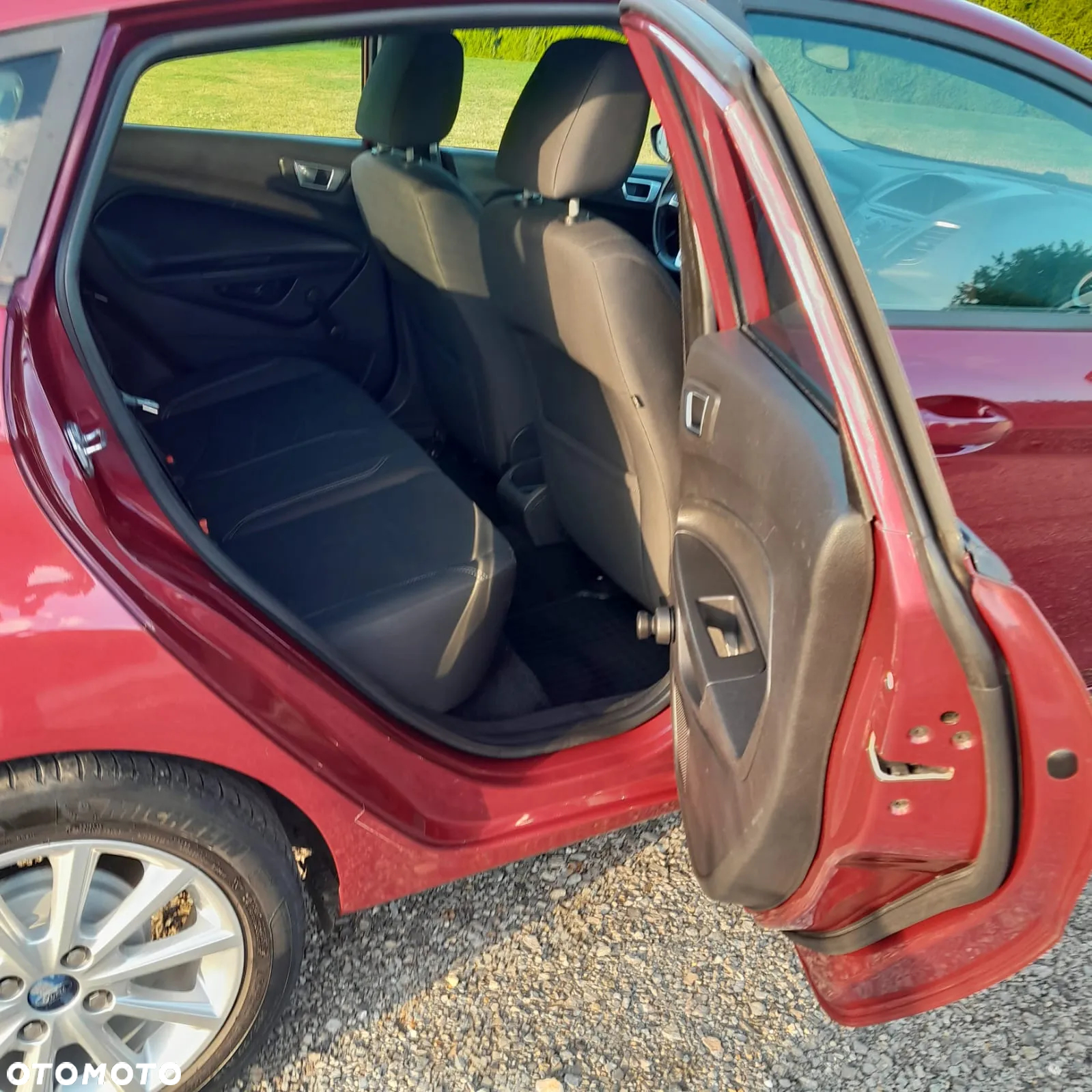 Ford Fiesta - 10