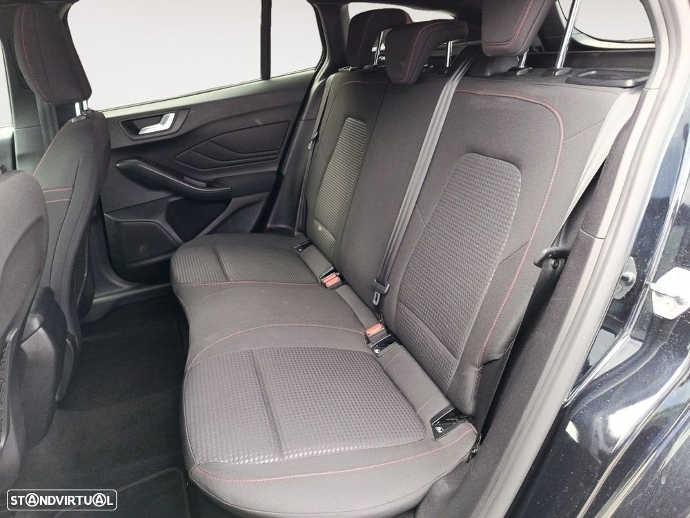 Ford Focus SW 1.5 TDCi EcoBlue ST-Line - 13