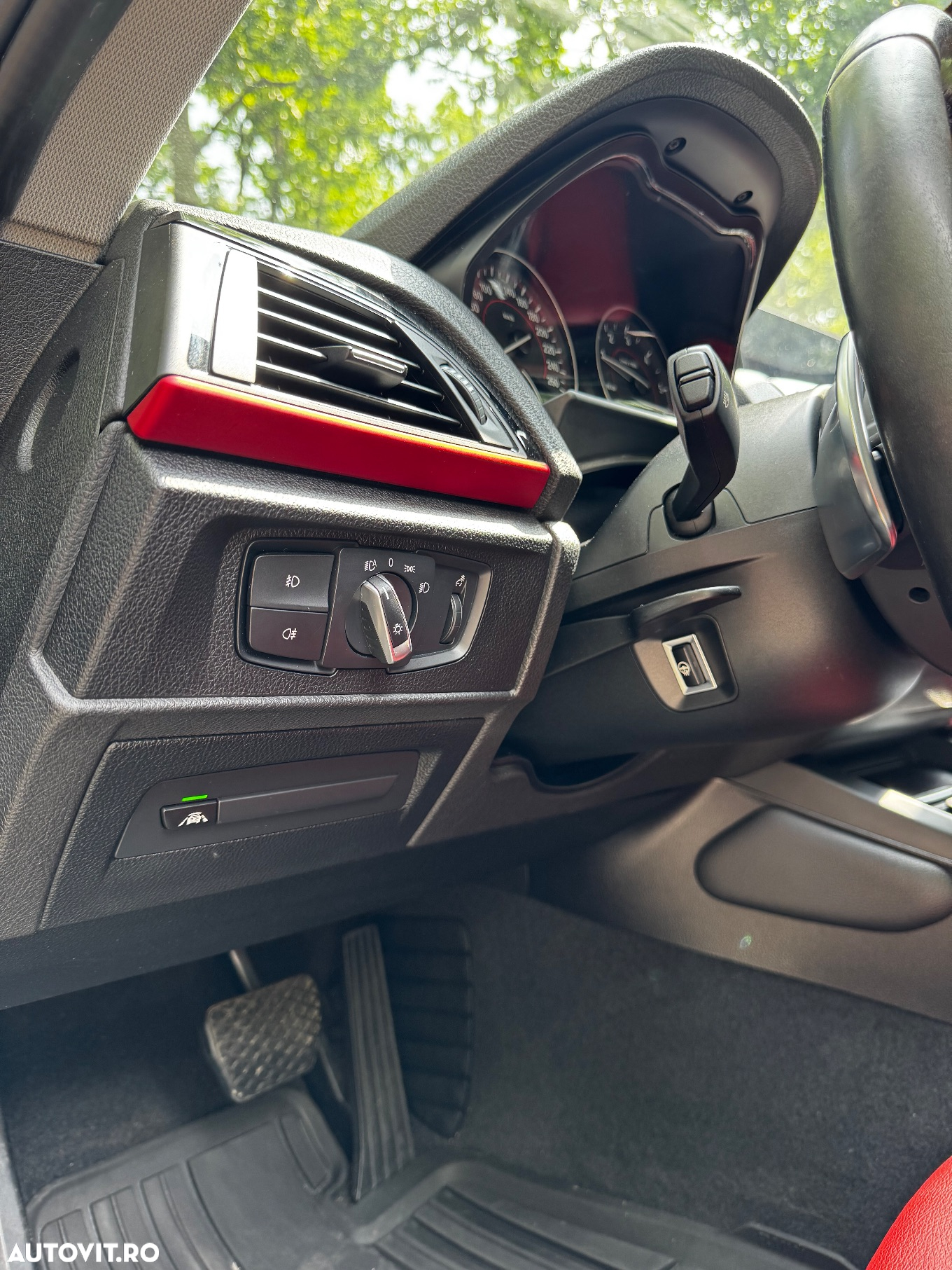 BMW Seria 1 120d xDrive AT M Sport - 11