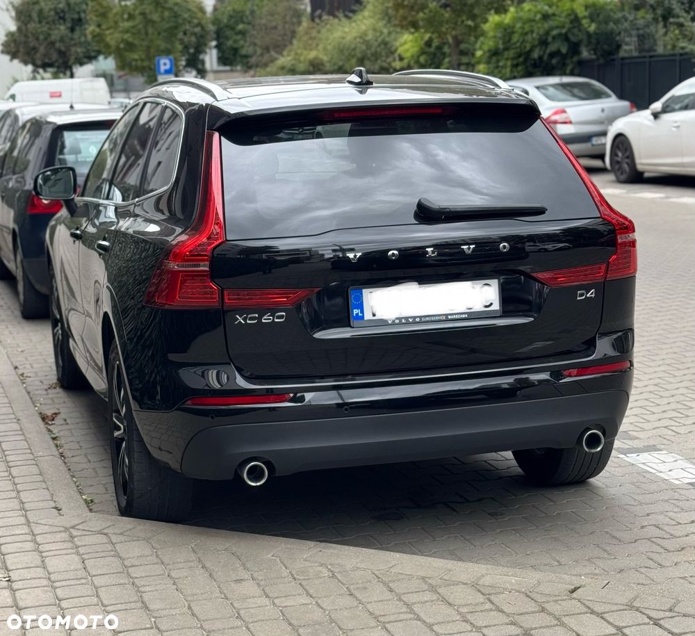 Volvo XC 60 D4 Momentum Pro - 6