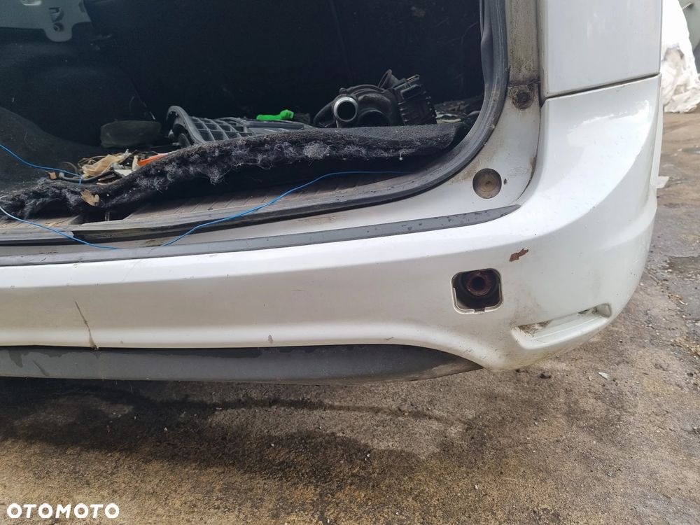 FORD FOCUS II MK2 04-11 2009 r. LIFT KOMBI kod 56 zderzak tył tylny * - 8