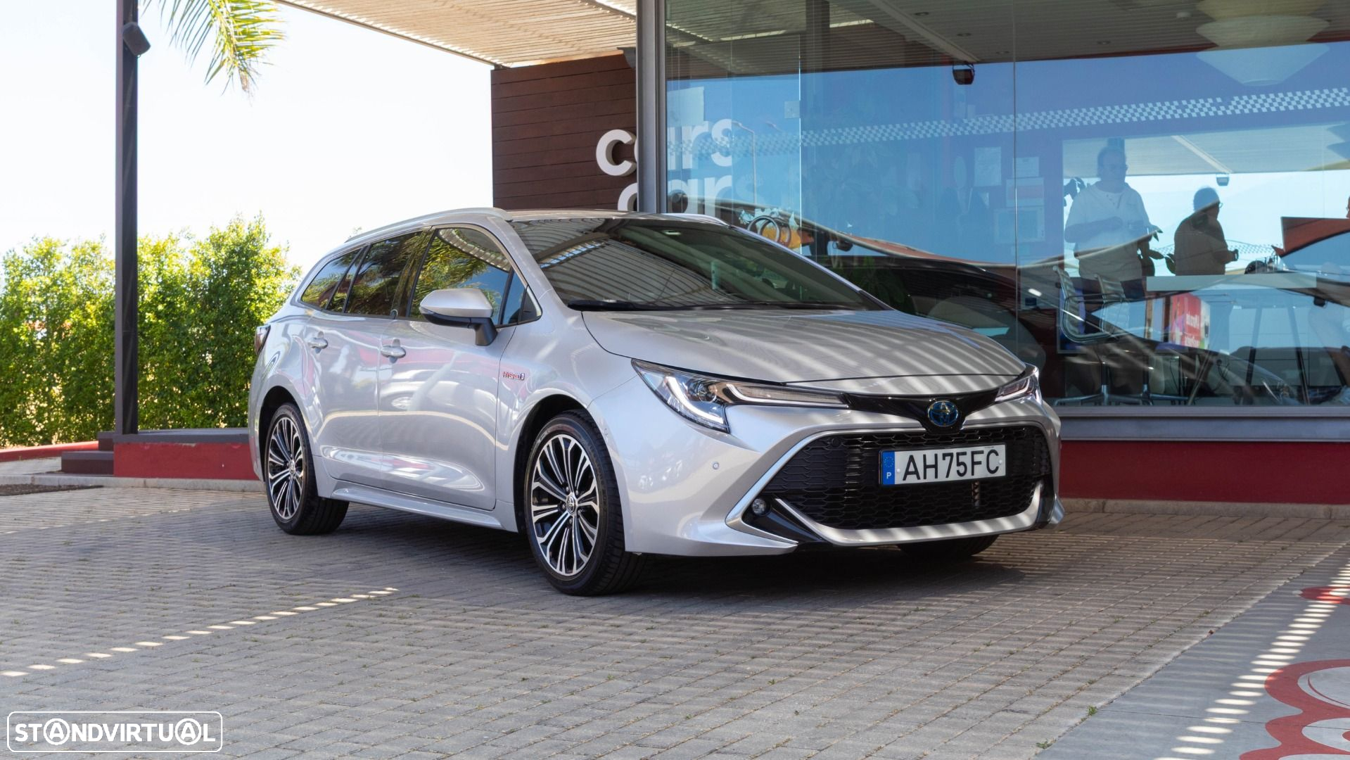 Toyota Corolla Touring Sports 1.8 Hybrid Exclusive - 2