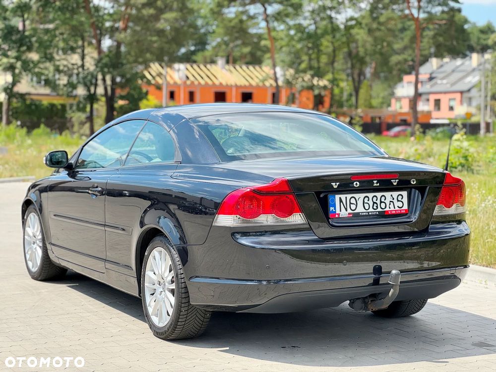Volvo C70 2.0D Summum - 4