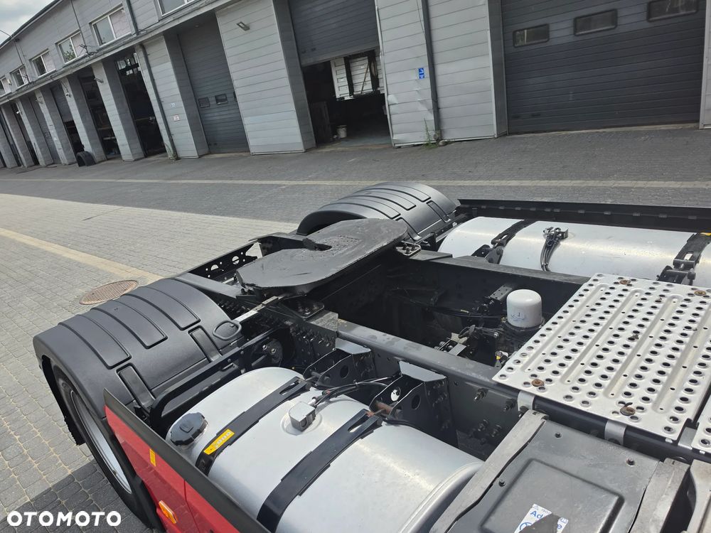 Volvo FH 460 / STANDARD / XXL / i SAVE / EURO 6/ GLOBETROTTER/ / AUTOMAT/SERVIS /2019/ KAMERA/ SKÓRY /PERFEKCYJNY STAN / ZABUDOWY  MIĘDZYOSIOWE/ - 17