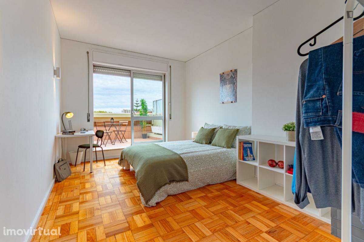 Quarto - localizado em Ramalde Porto - Grande imagem: 2/22