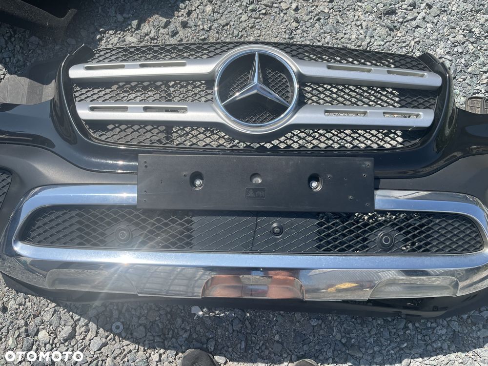 Zderzak przód kompletny Mercedes W470 X-KLASA - 2