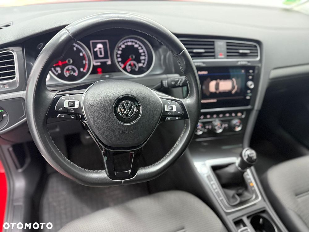 Volkswagen Golf 1.0 TSI (BlueMotion Technology) Comfortline - 9