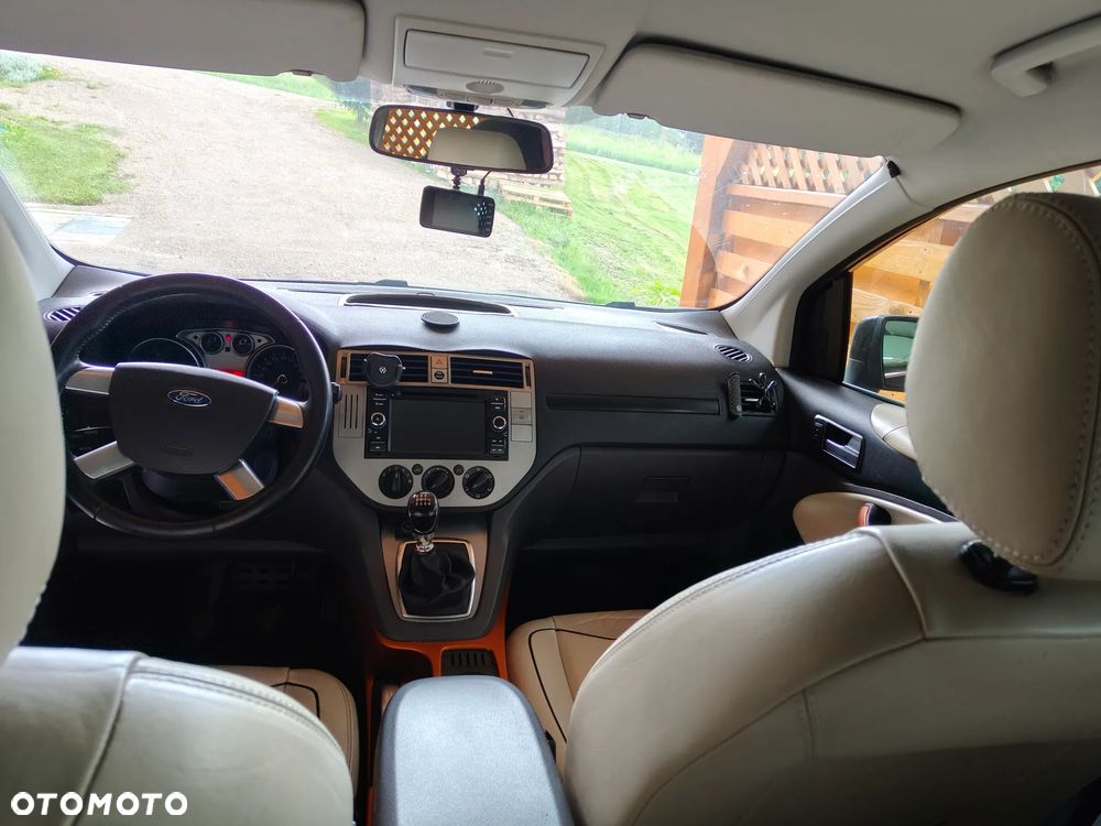 Ford Kuga 2.5 Individual - 8