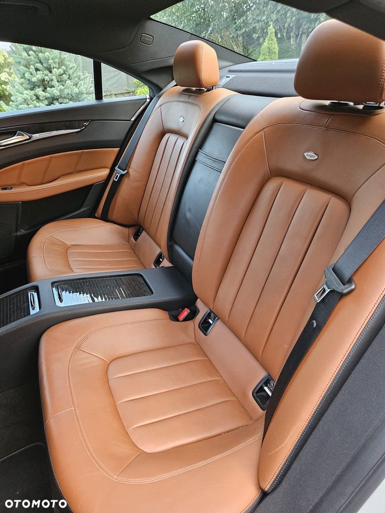 Mercedes-Benz CLS 350 CDI BlueEff - 9