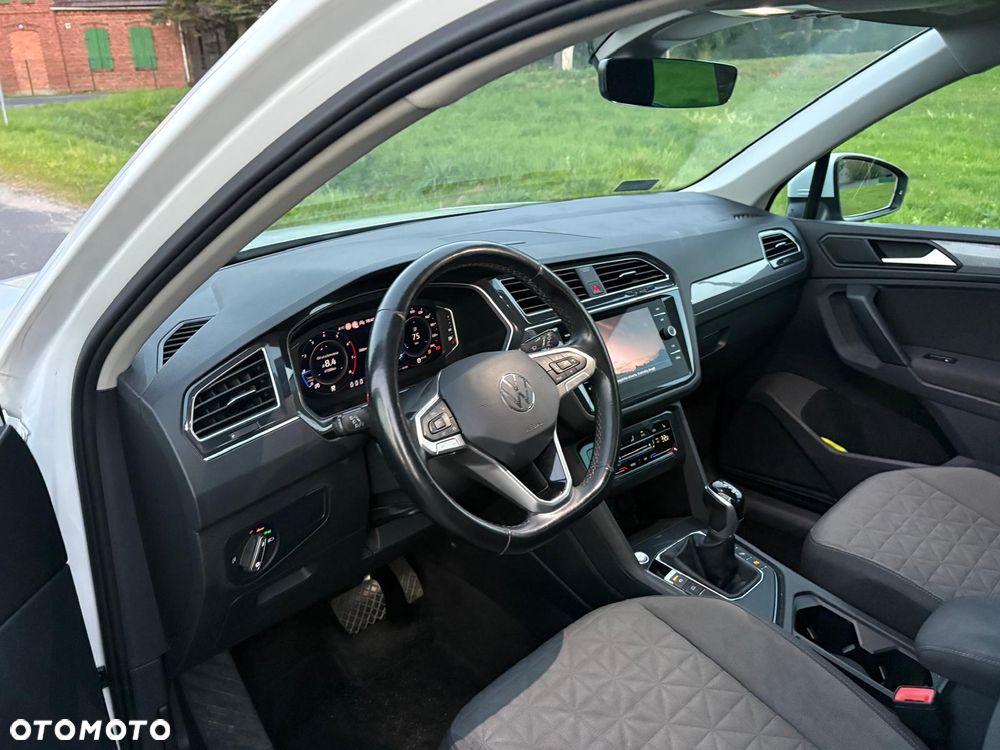 Volkswagen Tiguan 1.5 TSI EVO Life DSG - 19