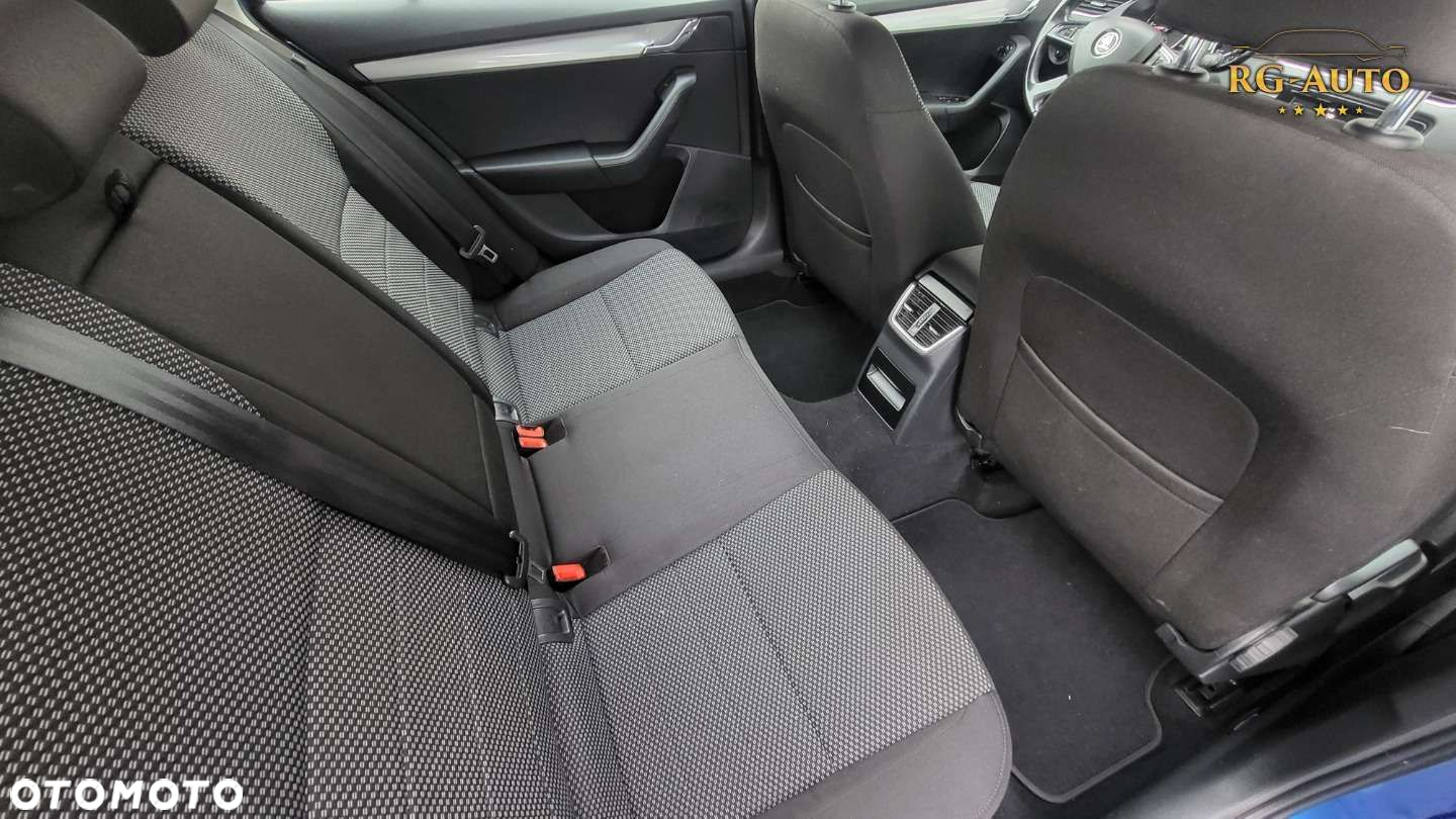 Skoda Octavia - 30