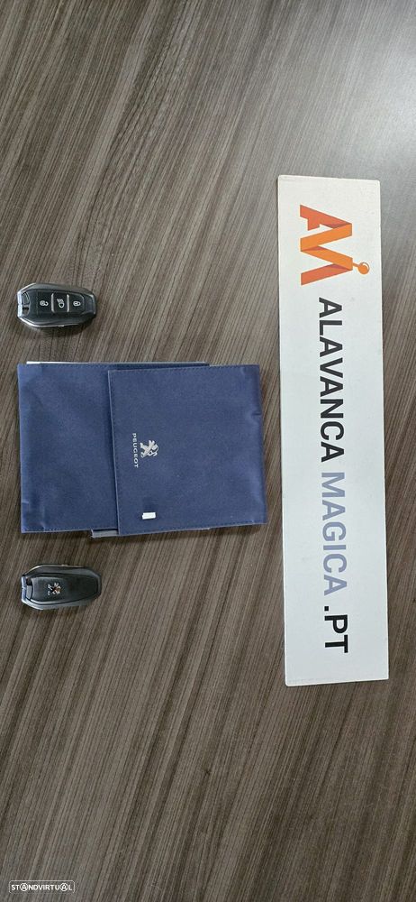 Peugeot 3008 1.6 Hybrid GT e-EAT8 - 44