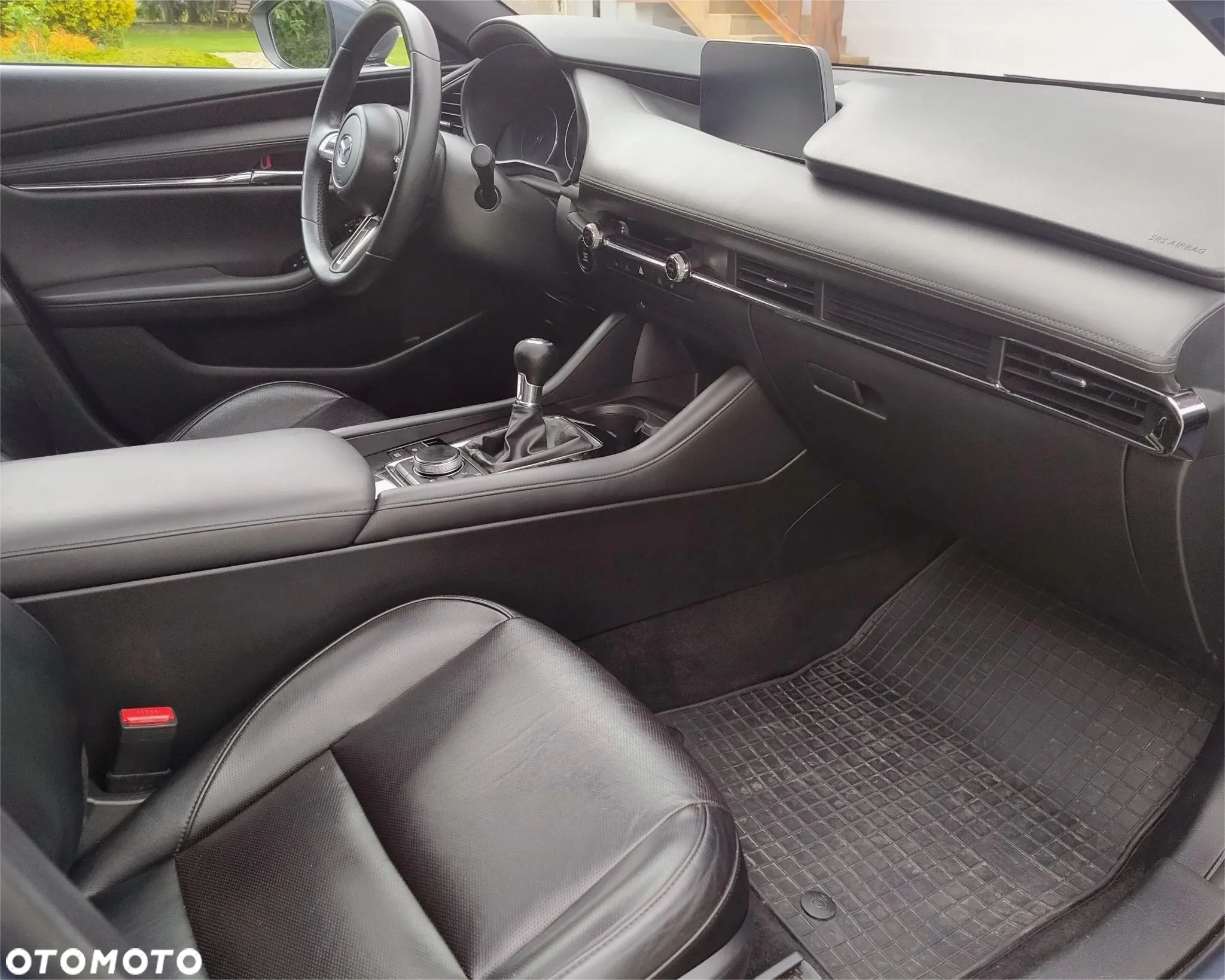 Mazda 3 - 8