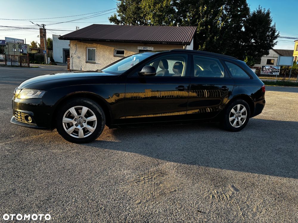 Audi A4 Avant 2.0 TDI - 4