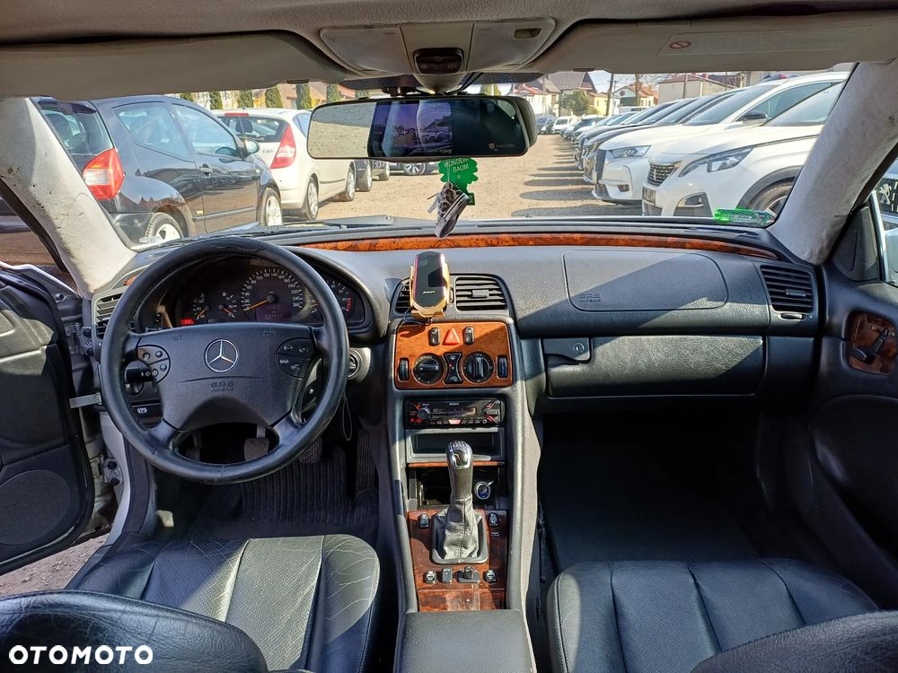 Mercedes-Benz CLK 200 Kompressor - 23