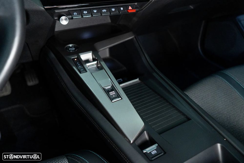 Peugeot 308 SW 1.5 BlueHDi Allure Pack EAT8 - 17