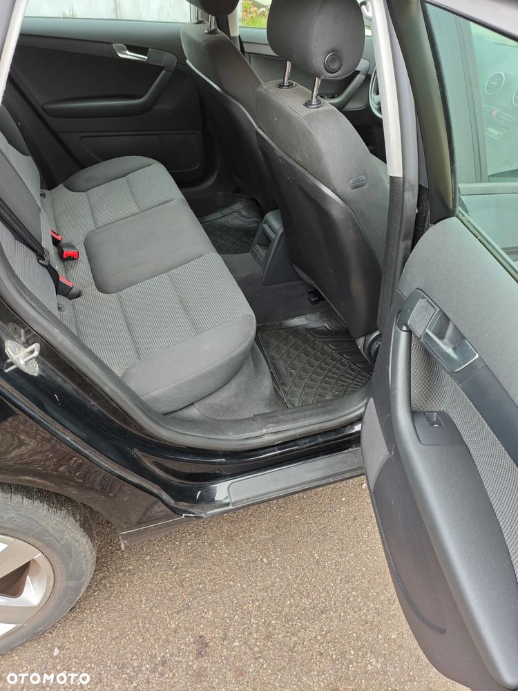 Audi A3 Sportback 1.6 FSI Attraction - 16