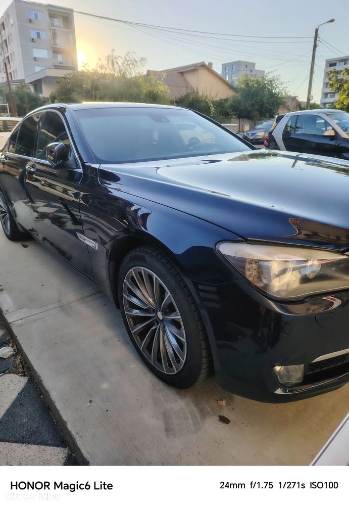Autosan BMW 740 xdreve - 1