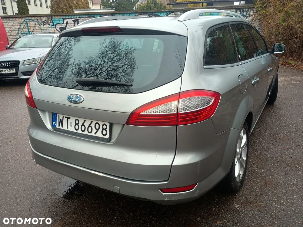 Ford Mondeo 2.0 TDCi Ghia - 9