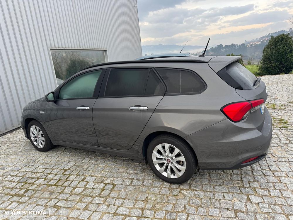 Fiat Tipo Station Wagon 1.3 M-Jet Lounge - 3