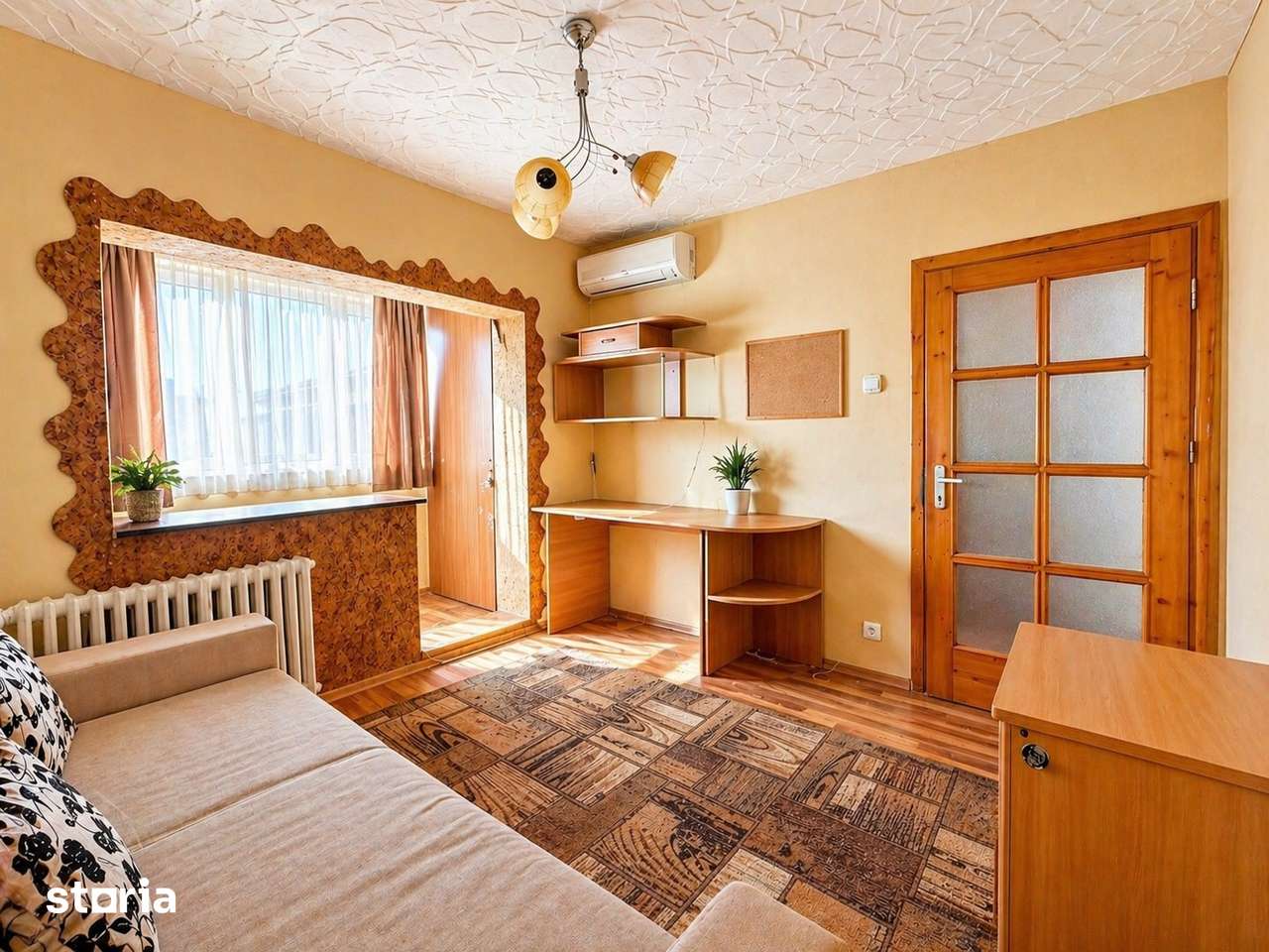 Pb cu 2 camere - Etajul 4 - Zona strazii Sovata - Decebal - IMOBIHOR — fotografia 1